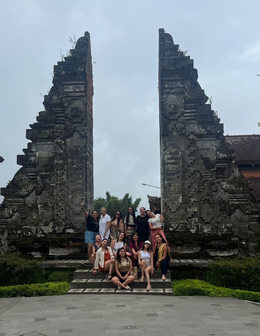 Grupo Templo Bali